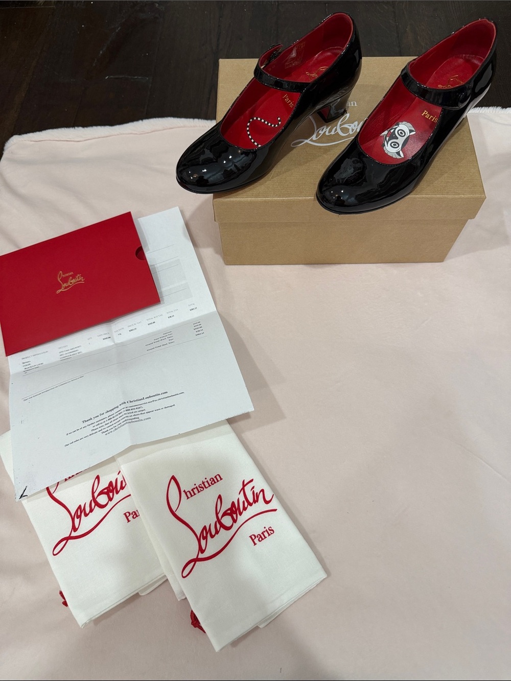 💯 authentic Christian Louboutin girls Black Patent Mary Jane Pumps